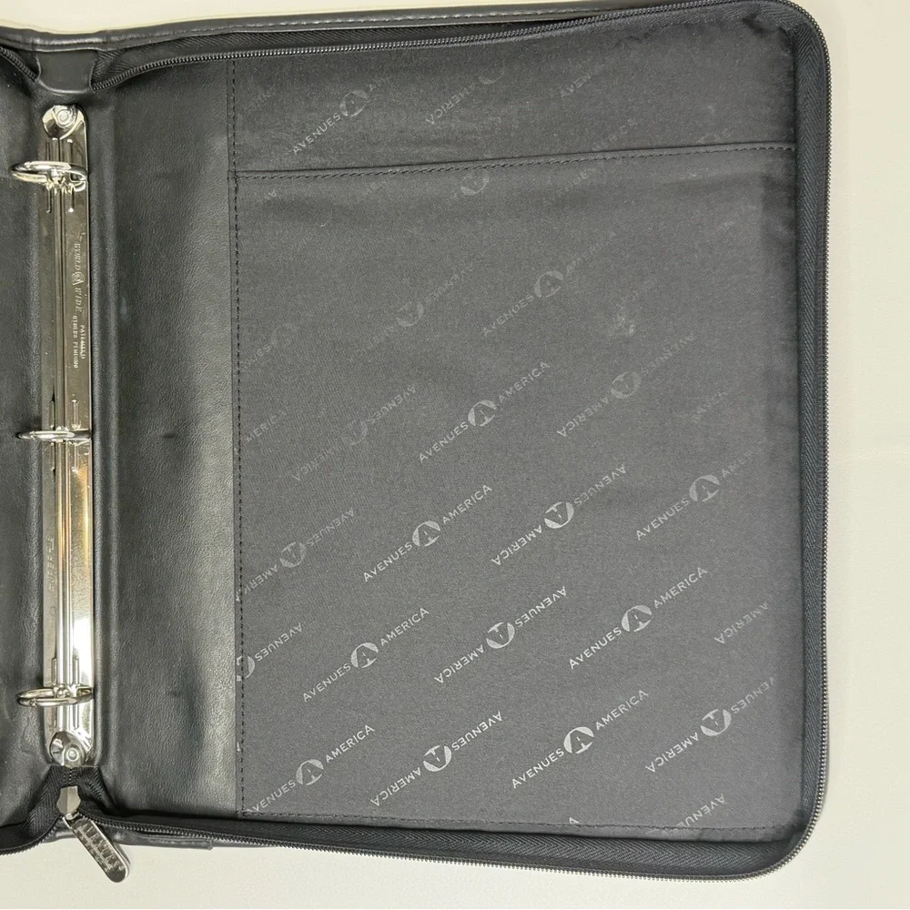Avenues America  PU black leather zippered portfolio ring binder and calculator